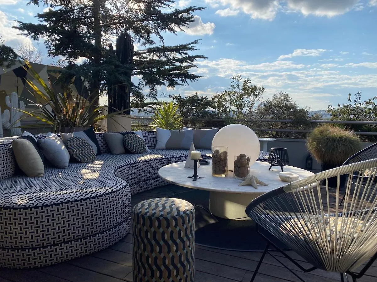 Le Rooftop D'Auteuil Paris Guest house