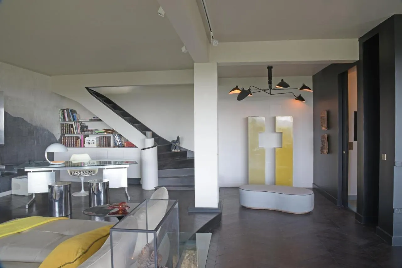 Le Rooftop D'Auteuil Paris Guest house